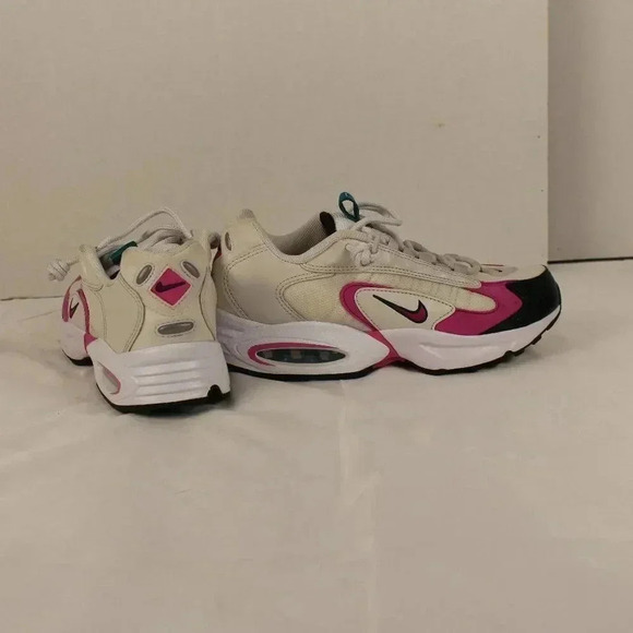 women's AIR MAX TRIAX - Picture 4 of 6